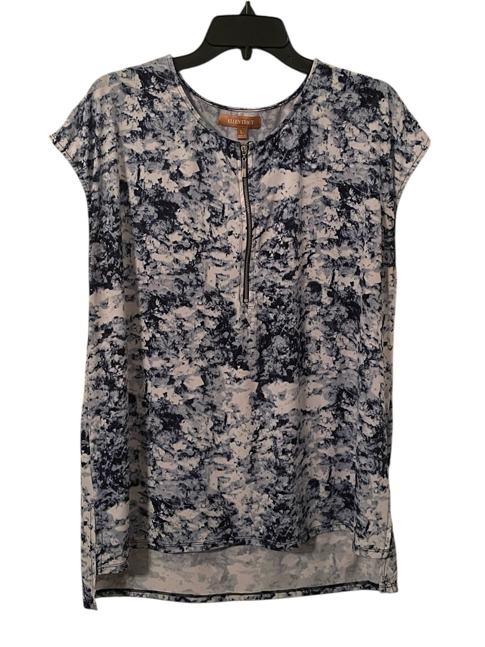 Ellen Tracy Women's Blue‎ White Abstract Quarter Zip Sleeveless Top Size L